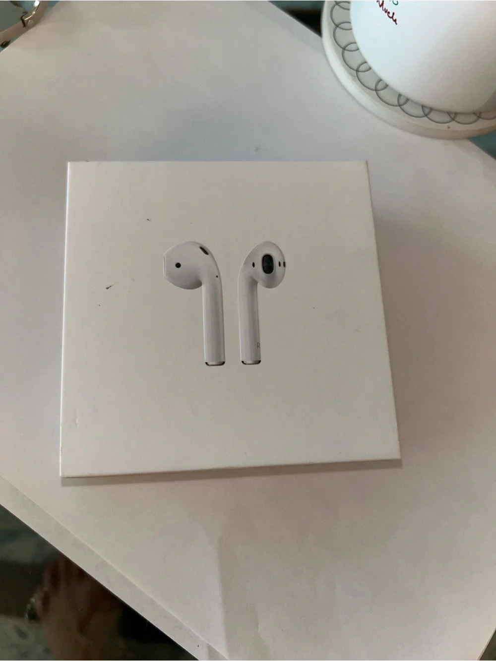 Apple AirPods 2nd Generation A2031 A2032 A1602 MV7N2AM/A w/ Case Boxed